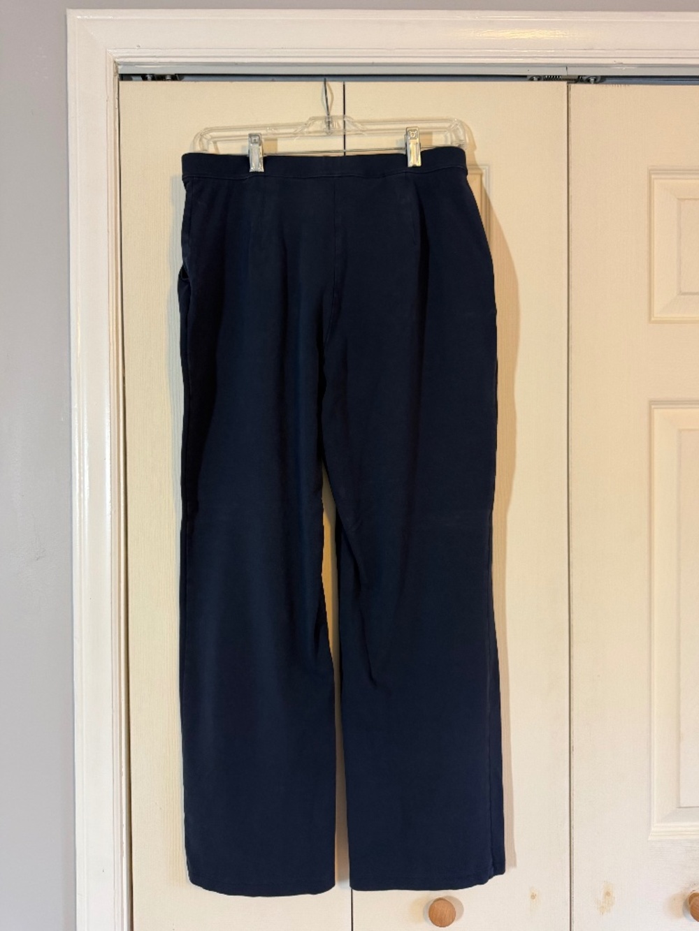L.L.Bean Navy Pull-On Pants Women's Medium Petite Straight Leg